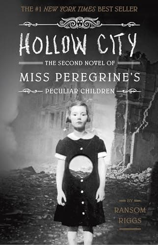 Book cover for Hollow City (Miss Peregrine's Peculiar Children) by Riggs, Ransom