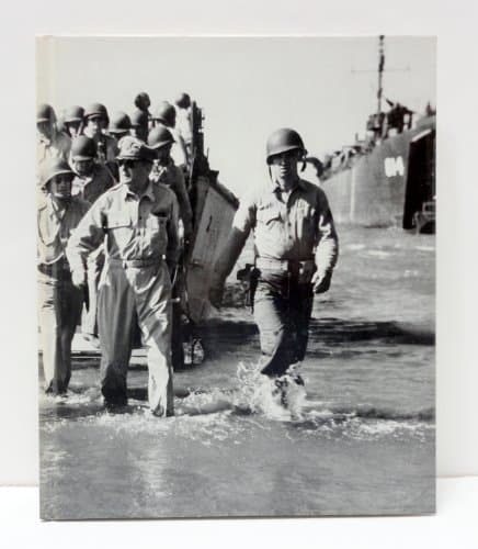 Book cover for Return to the Philippines (World War II Series, No. 15) by Rafael Steinberg