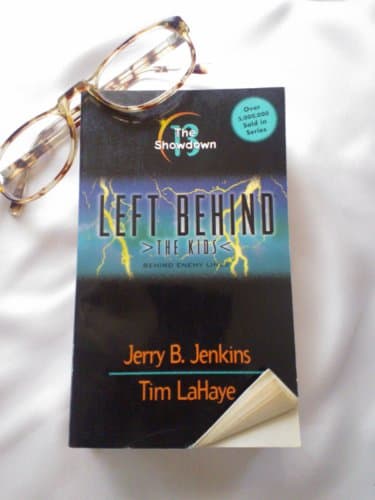 Book cover for The Showdown (Left Behind: The Kids #13) by Jerry B. Jenkins