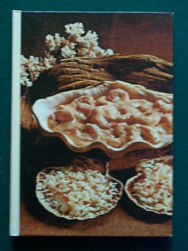 Book cover for The Seafood Cookbook (A Southern Living Book) by Southern Living